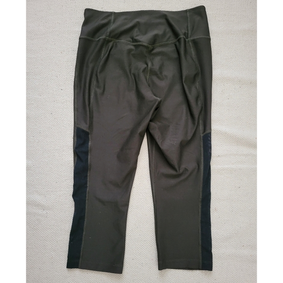 Nike dri fit womens leggings in a dark green size M - Picture 4 of 4